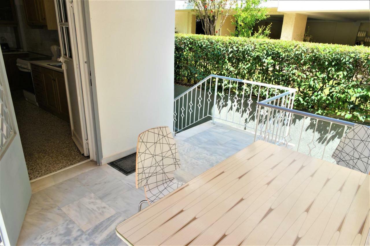 Zefyros Super Cool Next To Alimos Riviera * Athens